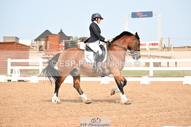 250816-155102-06272 - 030-Jane.HendyCefnbangor.Rob.Roy