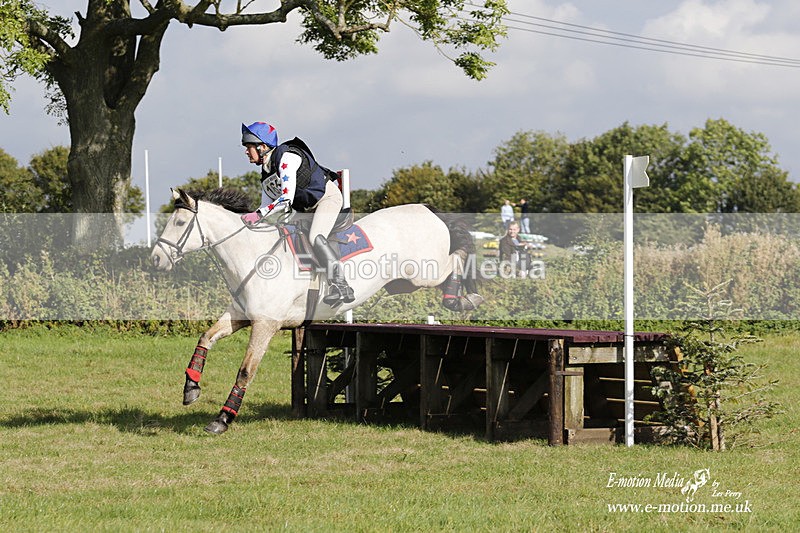  WWHT 171021 3012 - Intermediate (0.90m)  17/10/21