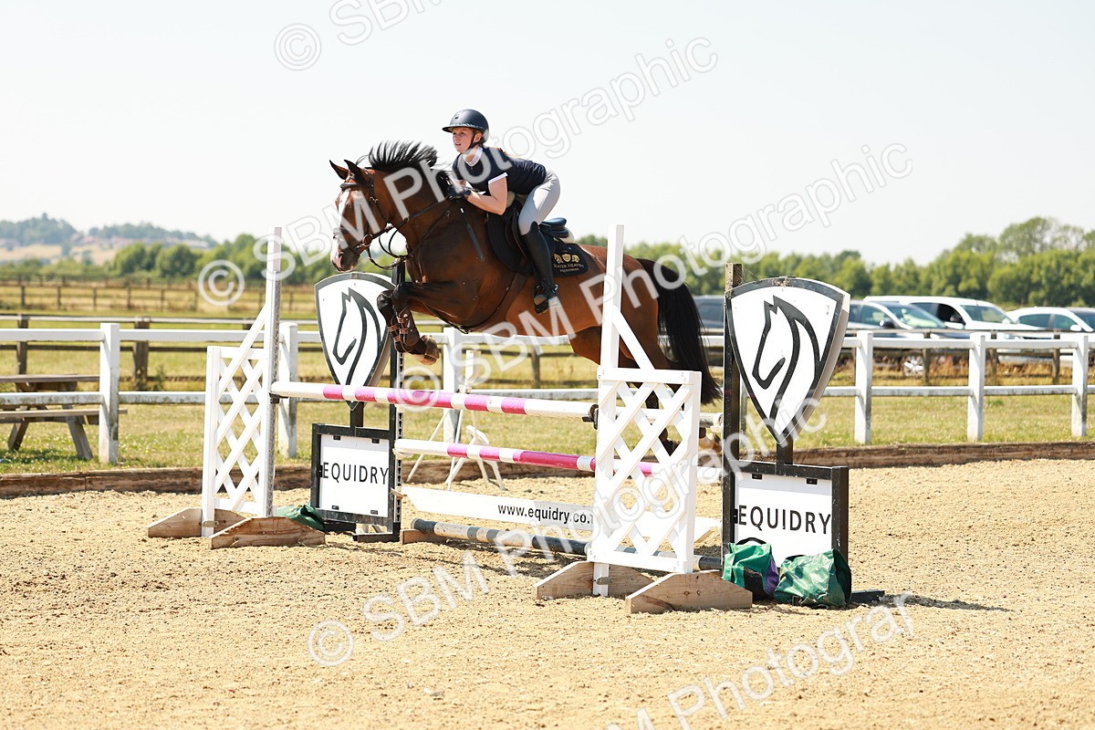 SBM_001384 - Class 4 - Senior Newcomers - 1.10m