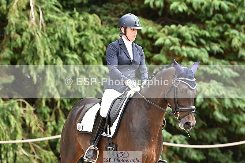 250808A-141256-00828 - 065-Jenny.Lo-VelPrince.T