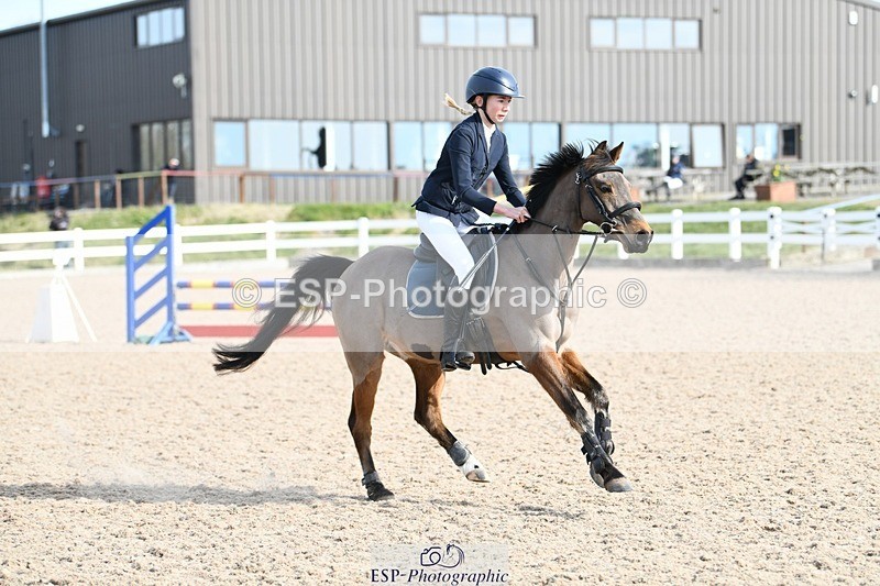 250309-102806-03334 - Cls 21+22, Club and Schools 70cm