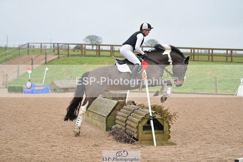 240203A-102710-00116 - 70cm