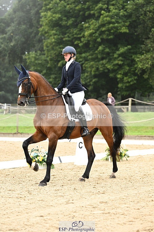 240811-114756-05613 - 305-Emily.Coller-Iondale