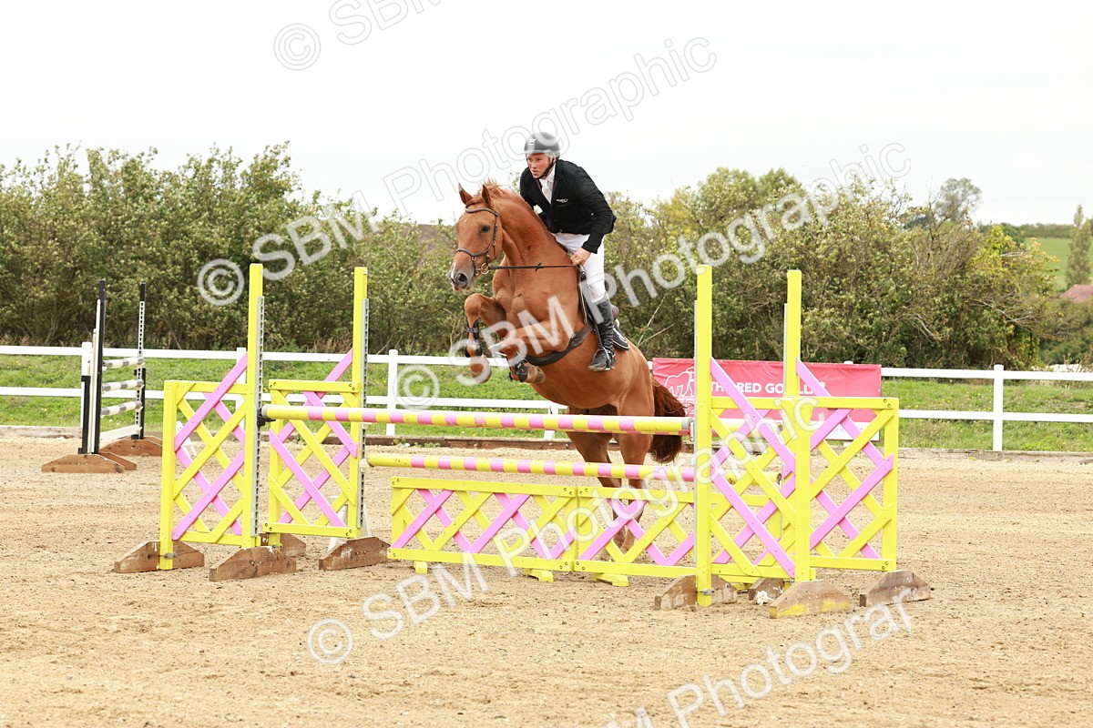 1I0A7620 - Class 4 - Senior Newcomers 1.10m