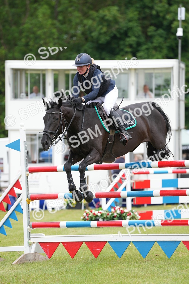 SBM_05251 - Class 201 - British Horse Feeds Speedi Beet Horse of the Year Show Grade  C