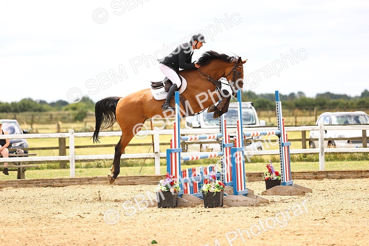 SBM_003690 - Class 22 - Senior Foxhunter 1.20m