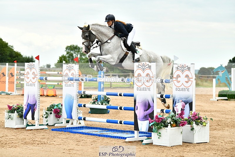 230720A-151216-03751 - Cls 9, 2 Star Big 1.40m Start to break