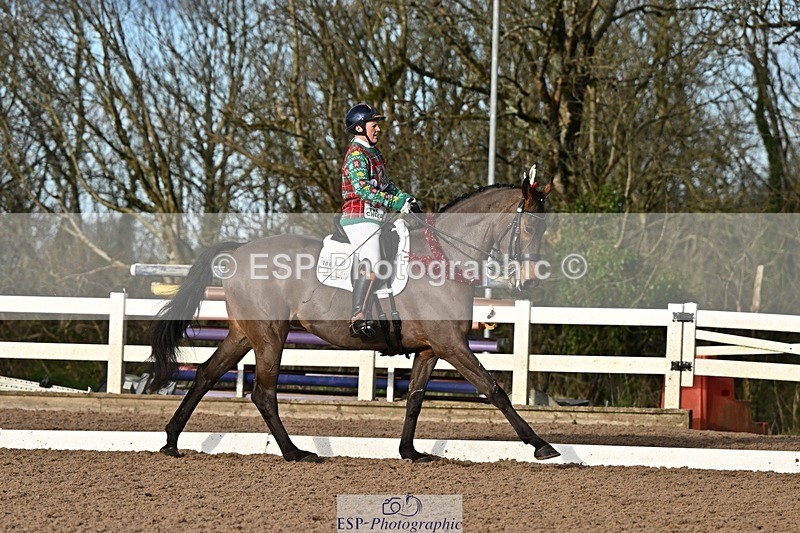 241214-131803-02381 - 106-Tyler.Bradshaw-Mexx