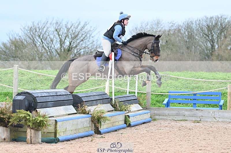 231217A-101029-00055 - 70cm