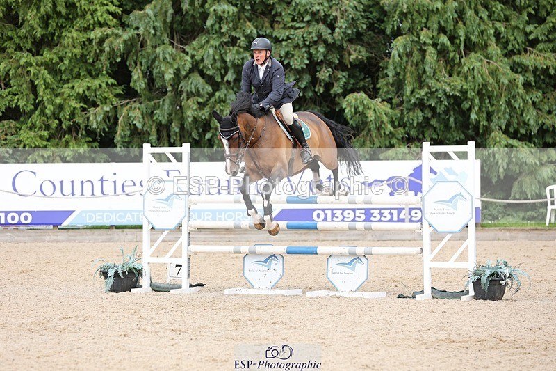 240711-160818-29310 - Cls 124 Foxhunter