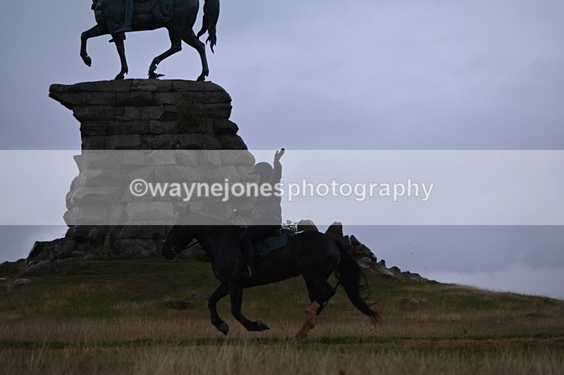 DSC_3503 - Time at Statue 13:51 to 14:55