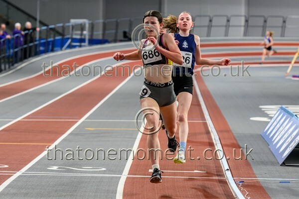 AgeInd25SAT-911225 - Track Female Set Two