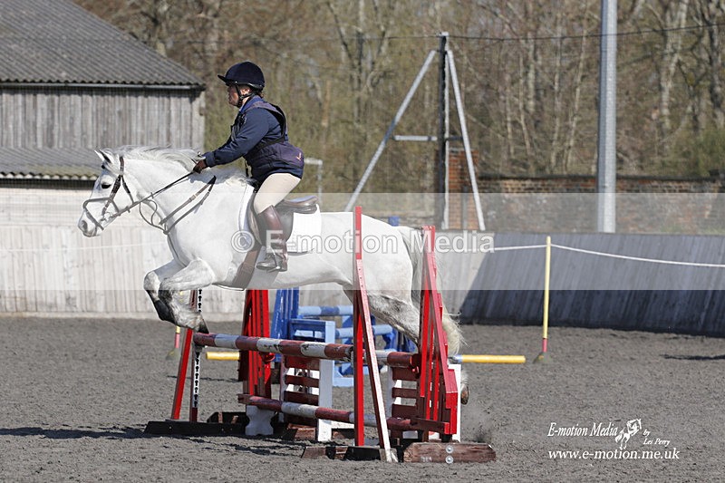_EST0880 - Bourne Valley Riding Club Winter Showjumping 27/03/22