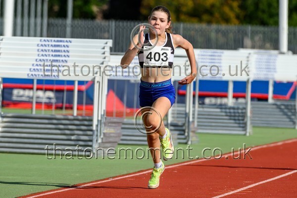 Age25SUN-927813 - Track Female Set One