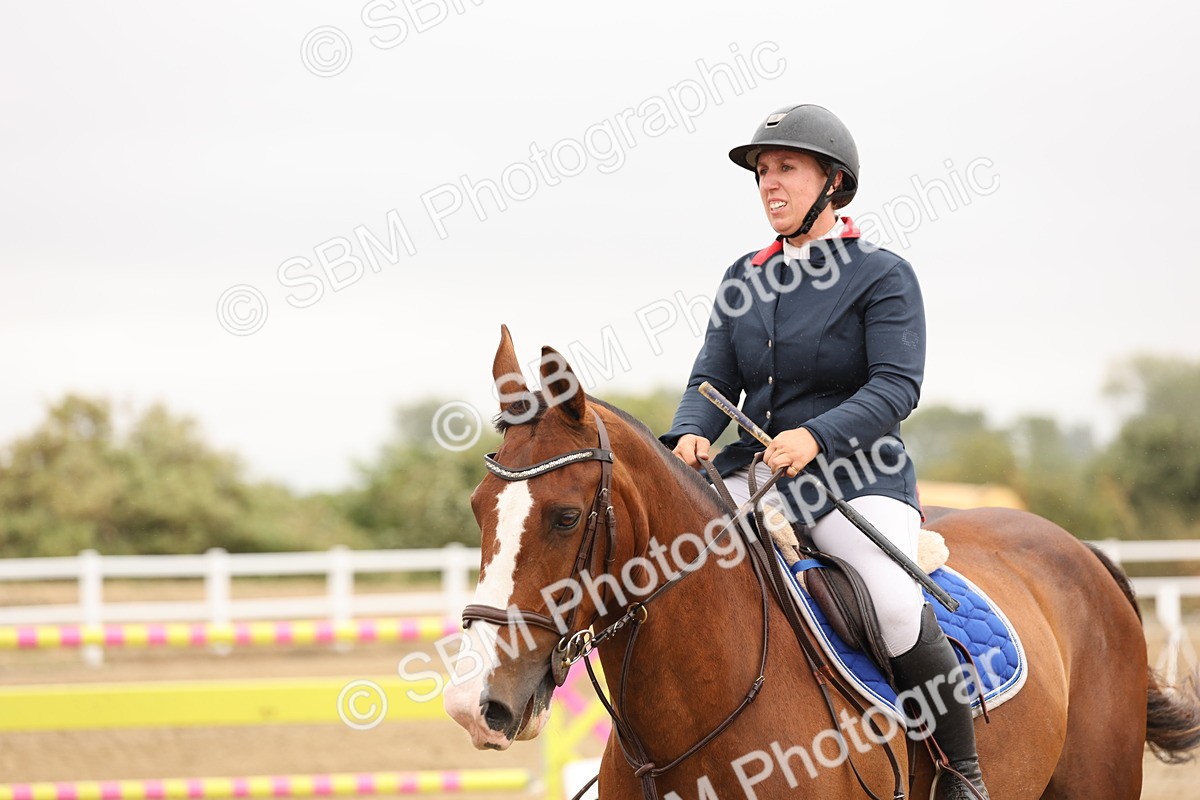 SBM_023952 - Class 6 - Senior Newcomers 1.10m