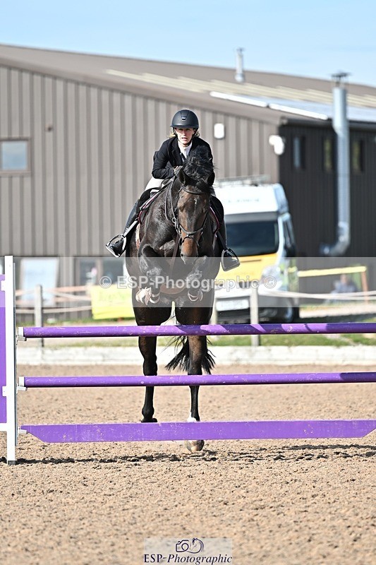 251001-145926-00517 - Cls 6 Foxhunter and 1.20m Open