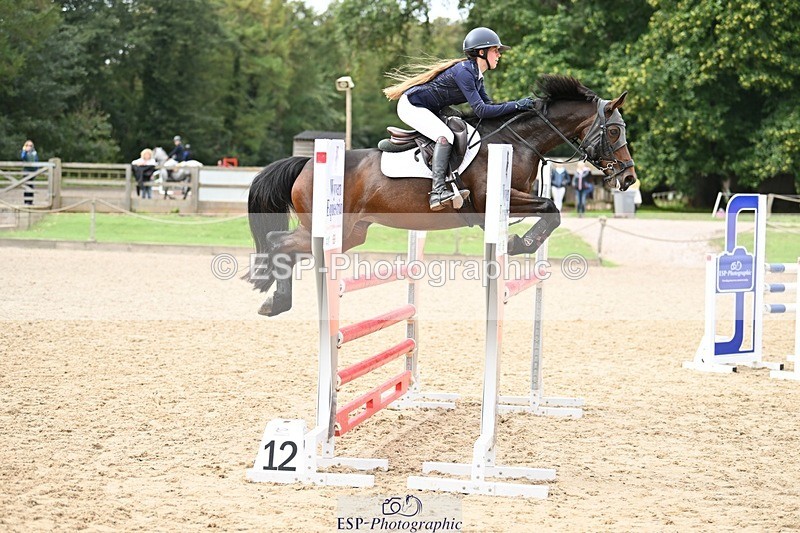 230930-122825-00486 - Cls 5 Pony Foxhunter & 1.10m Open