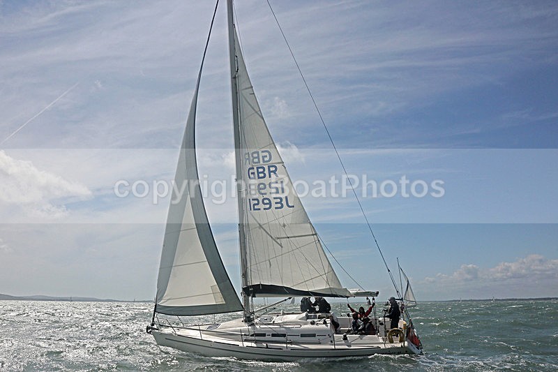 160701 PETASUS - GBR1293L SOLENT Y92A9502 - Sailboats - monohull