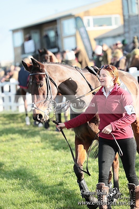 PtP 301125  0236 - Hursley Hambledon Point-to-Point Larkhill Racecourse 30/12/2025