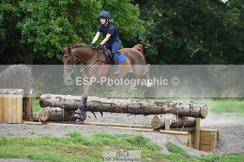 230817-131006-01988 - Kay's 1st Group - XC