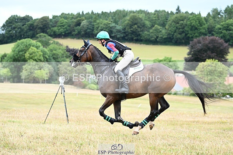 250803A-111846-11122 - L-513-Maisie.Randle-VILLANELLE