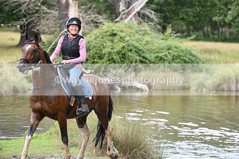 WJ7_3859 - Time at Water 12:52 to 13:22