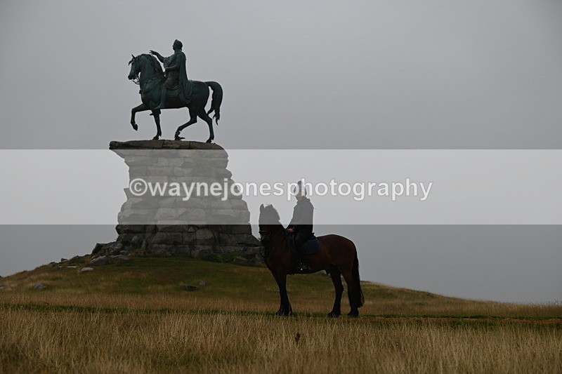 DSC_0861 - Time at Statue 10:58 to 11:53