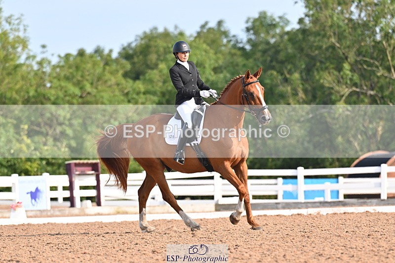 240817A-092418-06598 - 128-Kate.Lewis-Freeloader