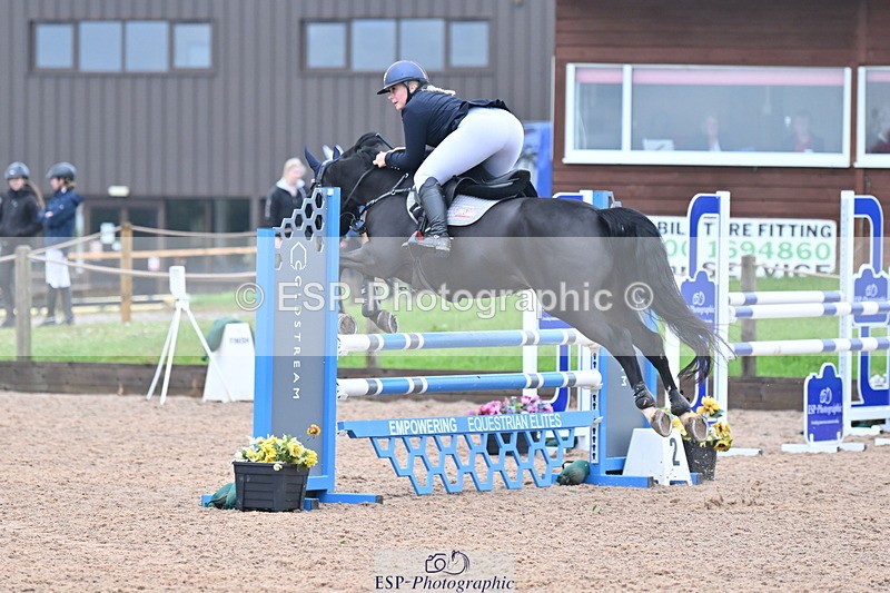 231013A-101713-01145 - Cls 7 Discovery & 1m Open