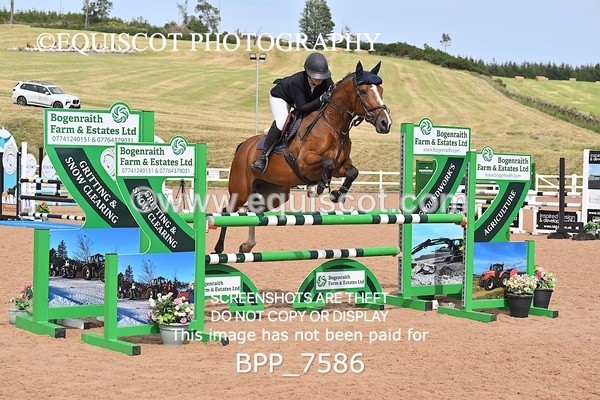 BPP_7586 - CLASS 15 FRI Senior 1.05m Open