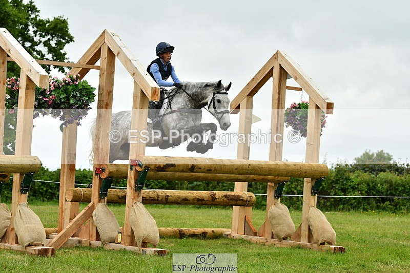 250524A-125730-10466 - B-357-Rosalind.Canter-ARMSCOTE.EXPLORER