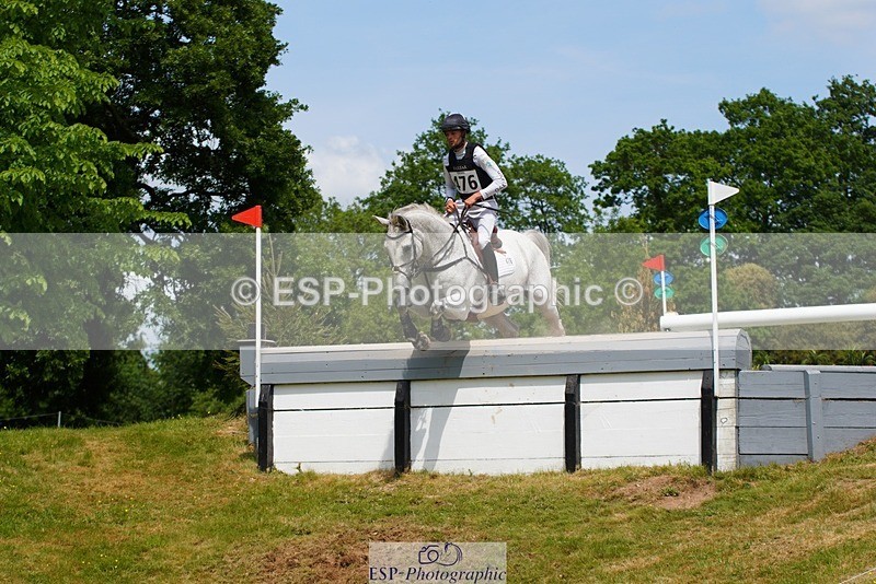 230528-142540-17715 - 476-CASH_CASINO-Barnie_Brotherton-XC