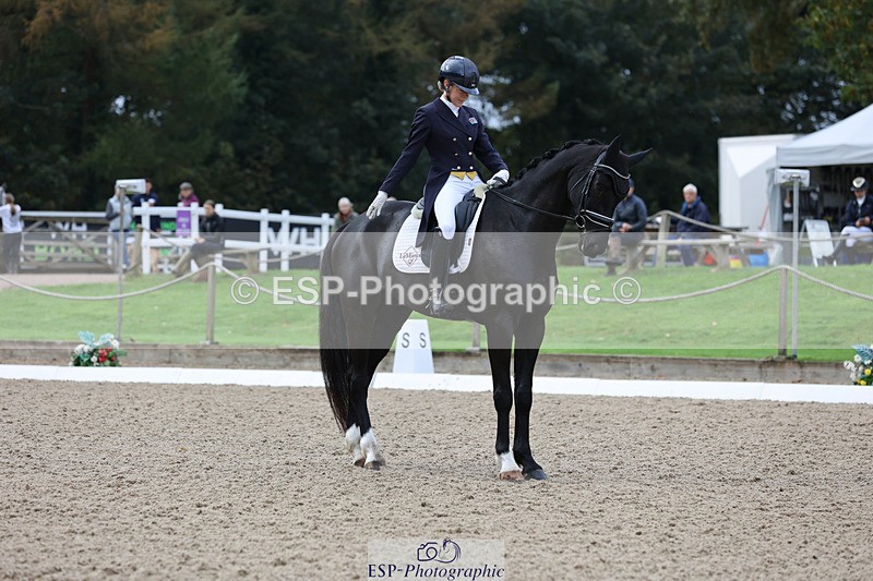 241024-102459-01581 - 132-Mollie.Summerland-MOJO