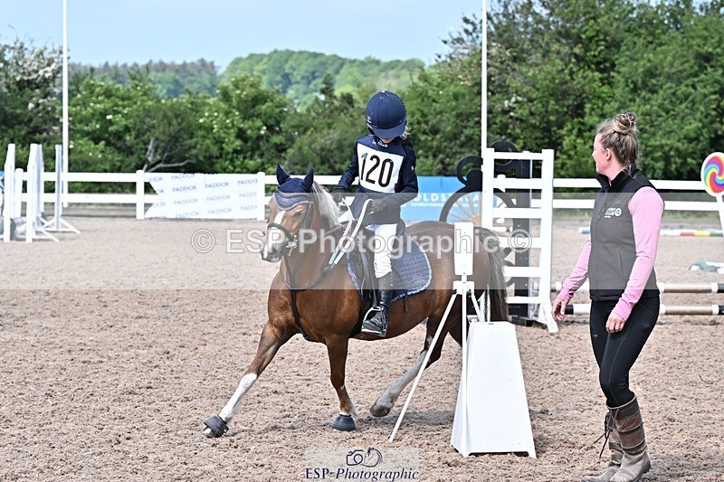 250517-110452-00848 - 40cm Assisted