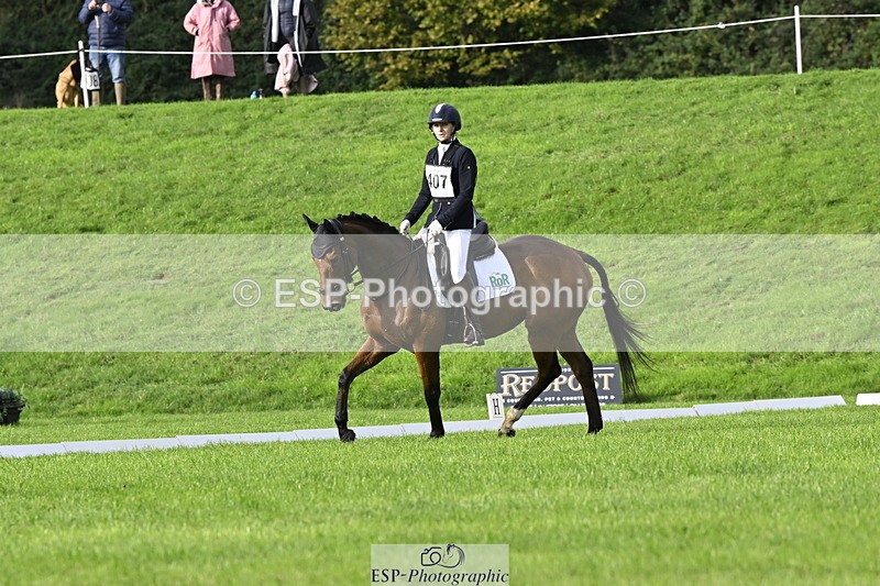 251023A-104022-02894 - F-407-Helen.Jackson