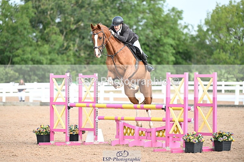 240802A-092453-03373 - Cls 21 A&B Brit Nov & 90cm Open