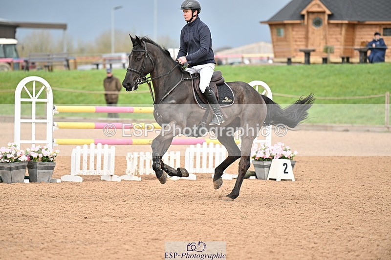 240315A-122820-00930 - Cls 3 Snr Foxhunter