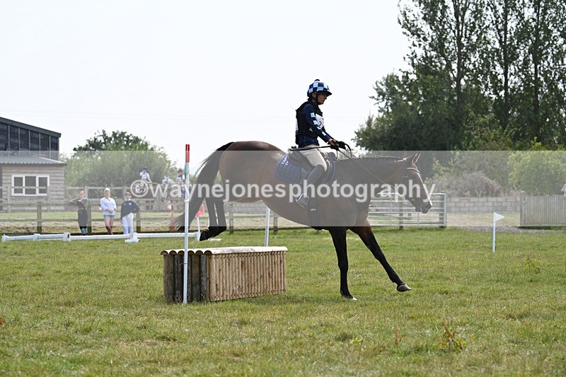 WJ7_6612 - 60cm XC Time 12:34 to 12:54