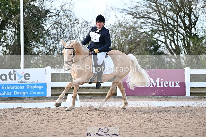 240324A-134008-03466 - Novice 28, 13.00 to 14.00