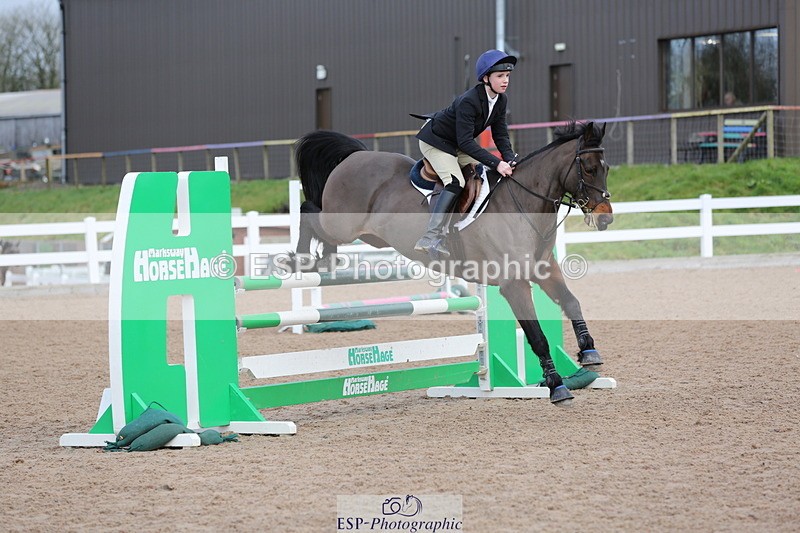 240211A-115901-02643 - Cls 5 Pony Newcomers & 1m Open