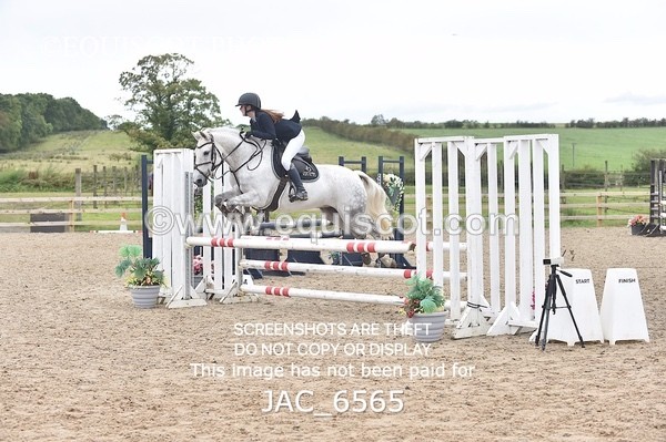 JAC_6565 - CLASS 15 SUN Pony Discovery / 90cm Open