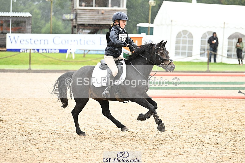 240824X-100120-23490 - 70cm Round 2 9.30 to 10.30