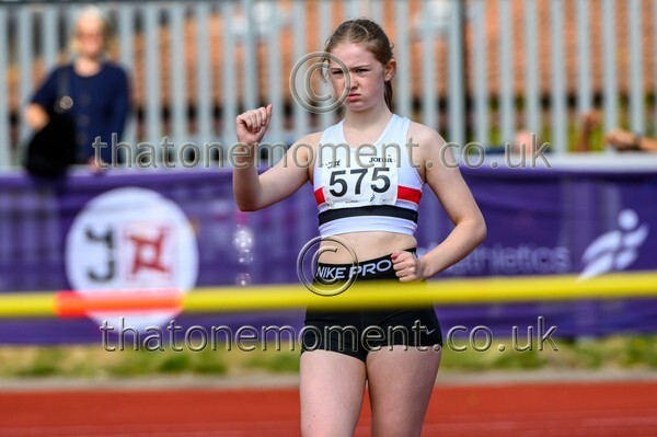 Age25SAT-926066 - Field Female Set One