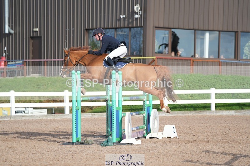 251108-130916-02655 - Cls 13 Foxhunter and 1.20m Open