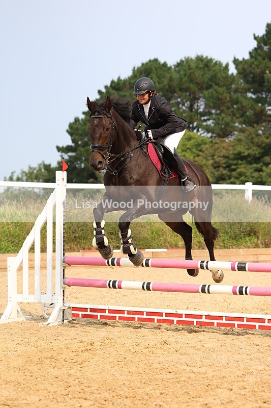 3E7A1032 - Class 3: Senior 80cm