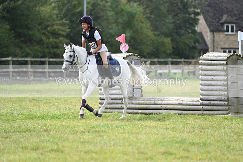 WJ7_6051 - 40cm XC Time 10:57 to 11:30
