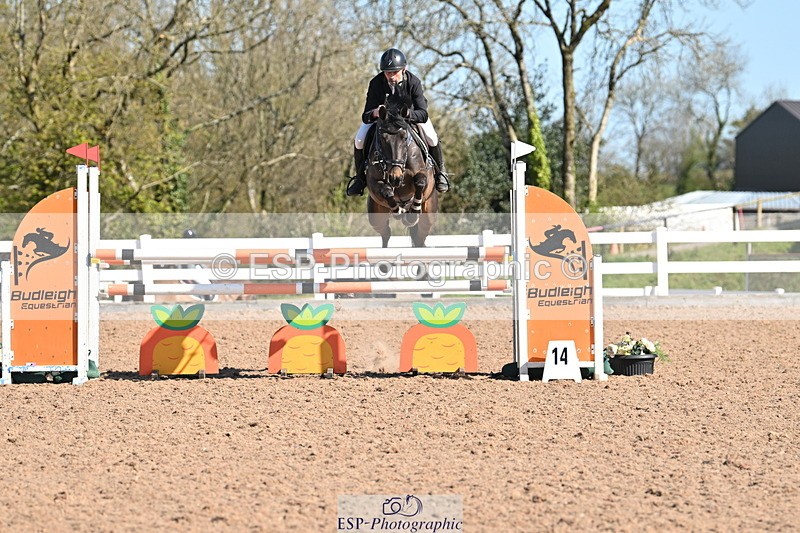 240420A-102900-10329 - Cls 19, 1 Star Silver Tour 1.20m