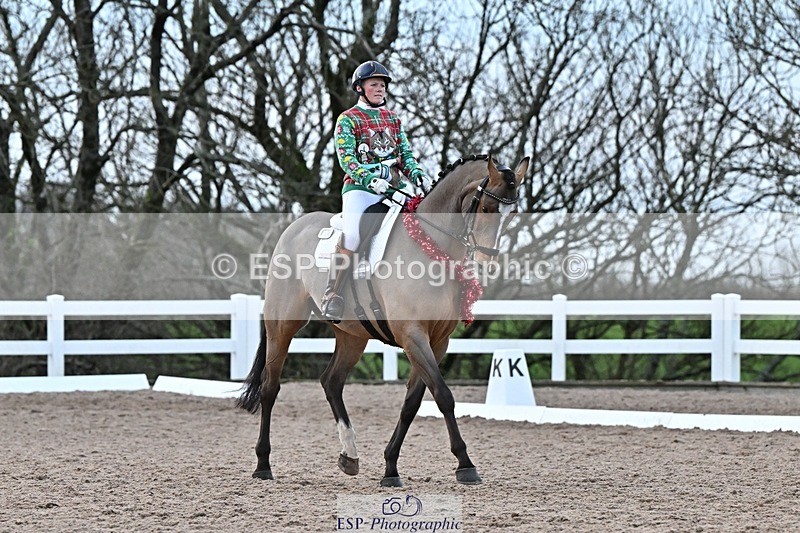 241214-154624-03369 - 138-Tyler.Bradshaw-Igor.VIII