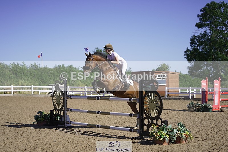 230624A-175032-02846 - Cls 33 1.05m Amateur Quali