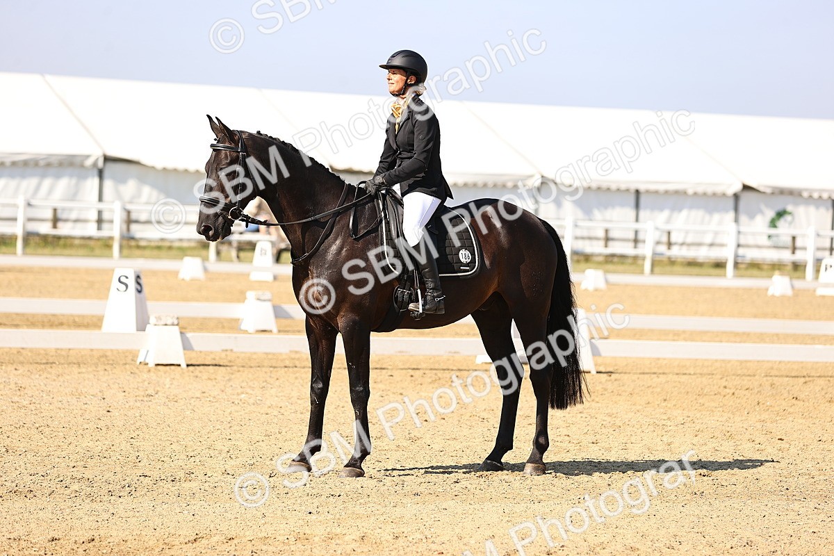 SBM_002691 - Intro 2 - Warm Up